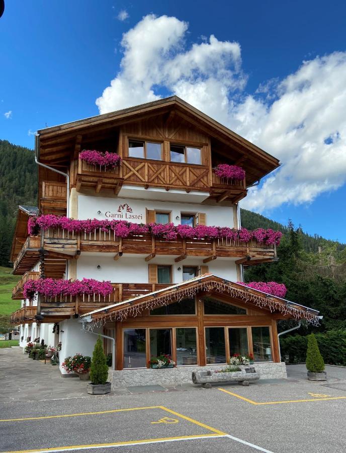Hotel Garni Lastei Pozza di Fassa Exteriör bild